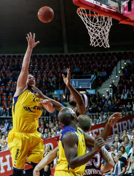 使外界普遍 使外界普遍