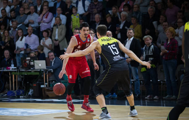 阿隆索的球 阿隆索的球